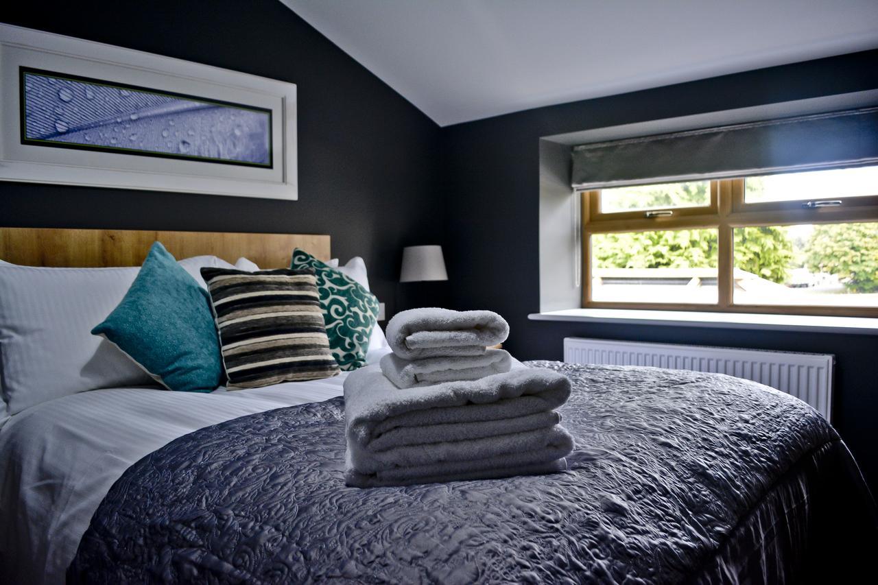 The Ugly Duckling Bed and Breakfast Telford Exteriör bild