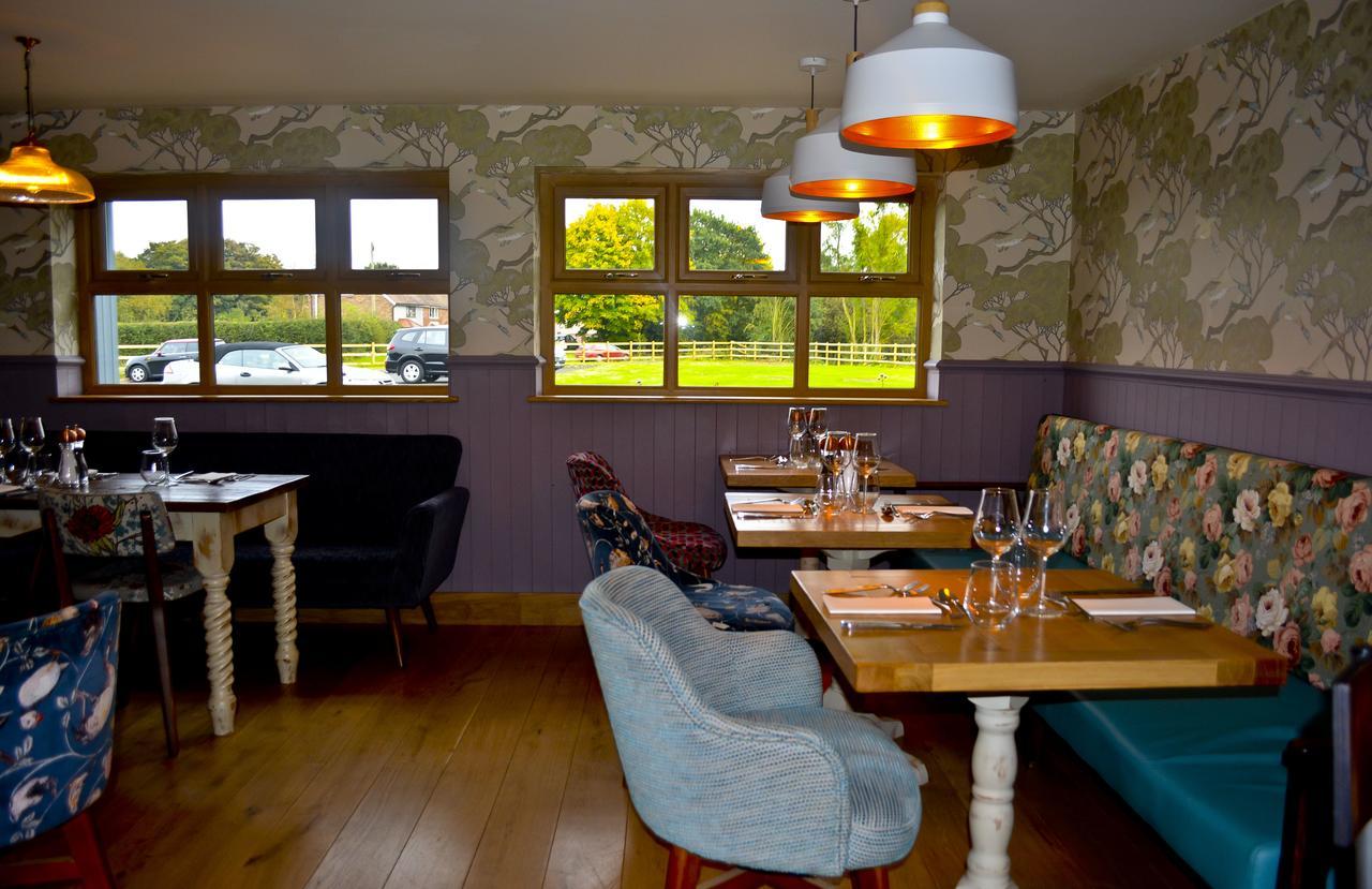 The Ugly Duckling Bed and Breakfast Telford Exteriör bild